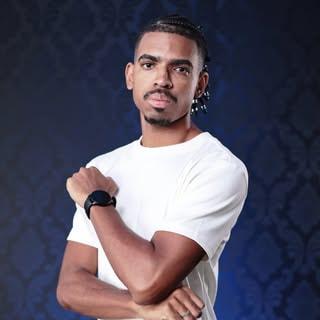 Capa de Emanoel Morais