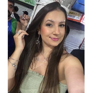 Capa de Millena Teixeira