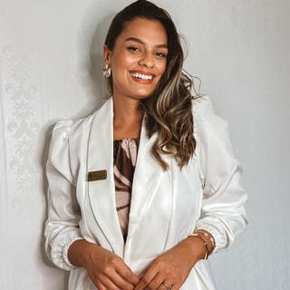 Capa de Luíza Pompeu