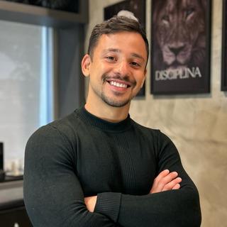 Capa de Lucas Catanho