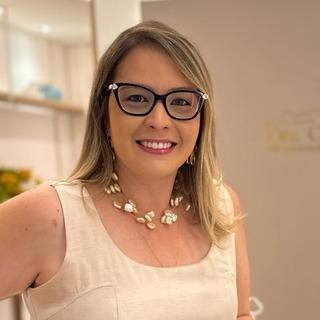 Cínthia Tôrres