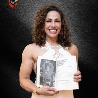 Capa de Carina Santi