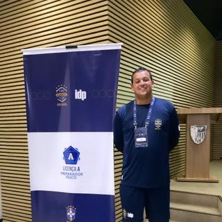 César