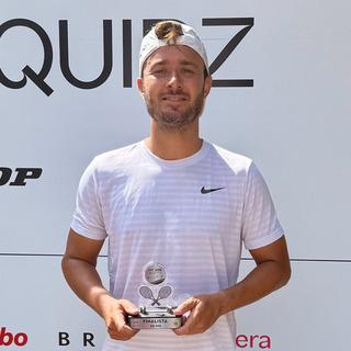 Capa de André Oliveira