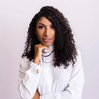 Capa de Thais de Oliveira Cardoso