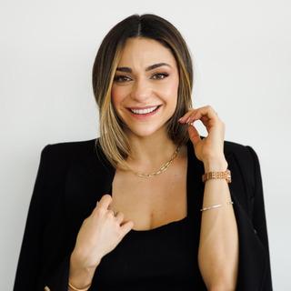 Capa de Natália Gimenes