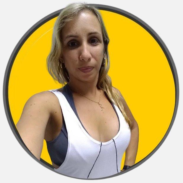 Capa de Renata Pedroso