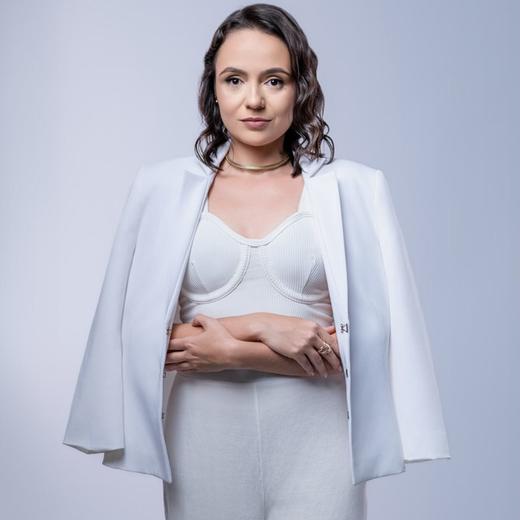 Lara Reis Maciel Campos