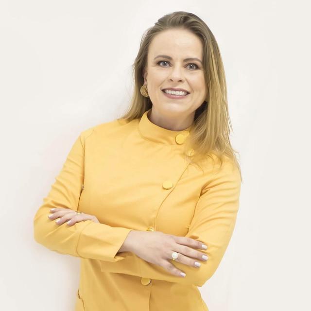 Capa de Fabi Salgado