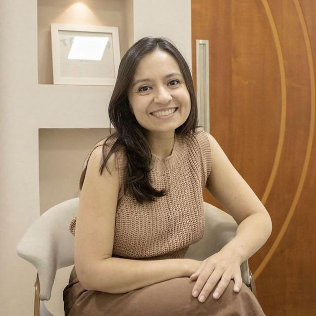 Capa de Paola Nunes